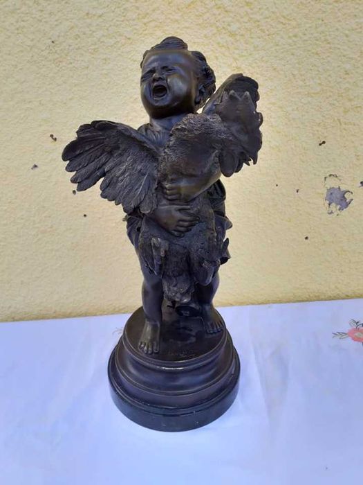 Statuie de colectie din bronz semnata