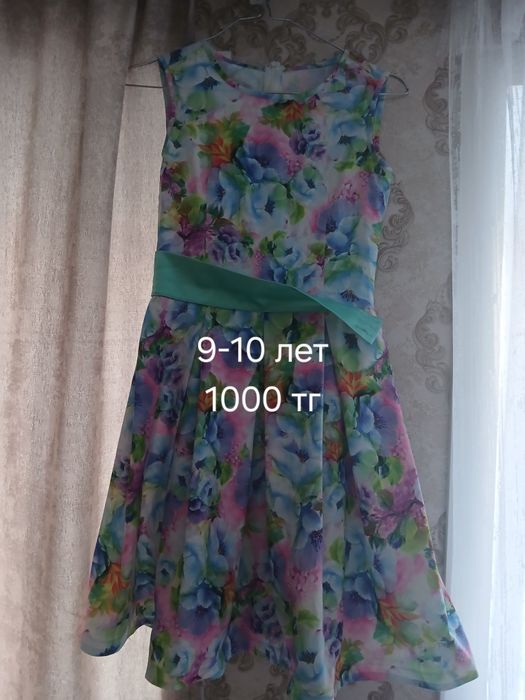 Платье на девочку 1000 тг