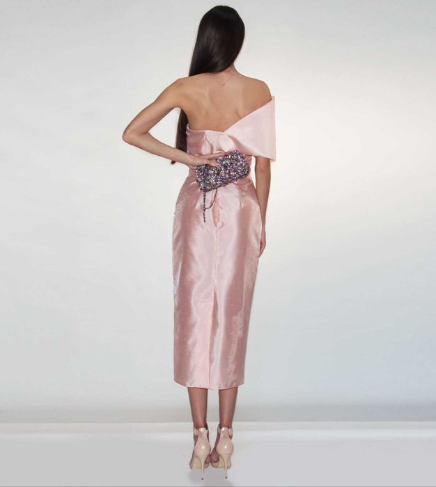 Tiarra бутик Луксозна официална миди рокля тафта