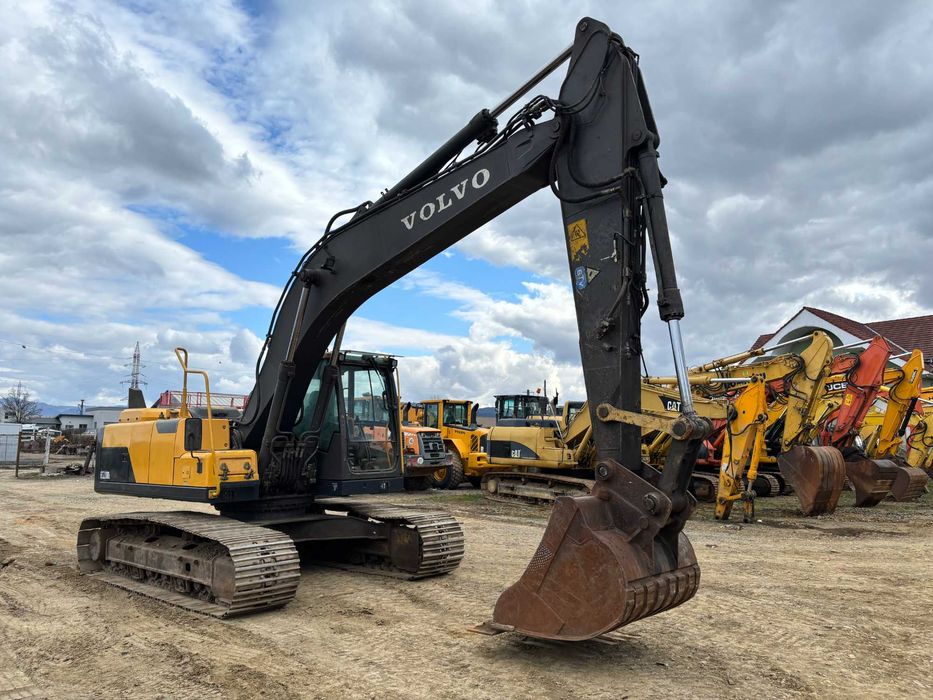 Excavator pe senile Volvo EC 220DL, 24 tone, 2013