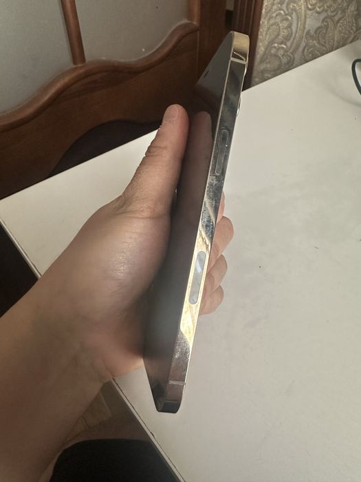 Продам iphone 12 pro max