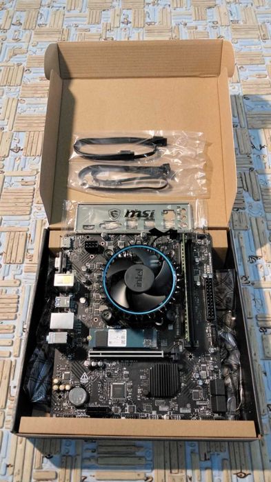 KIT Intel i5 12400 4.7 Ghz, MSI H610M, 8GB DDR4, 256Gb NVME