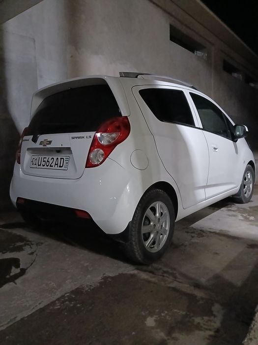 Спарк ранги ок 1  матор автомат фул пазица2015 сотилади.