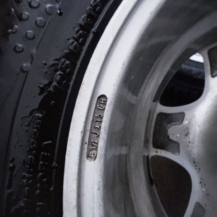 Renault гуми с джанти 15