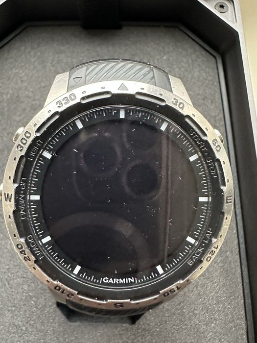 Часы Garmin Marq Adventurer