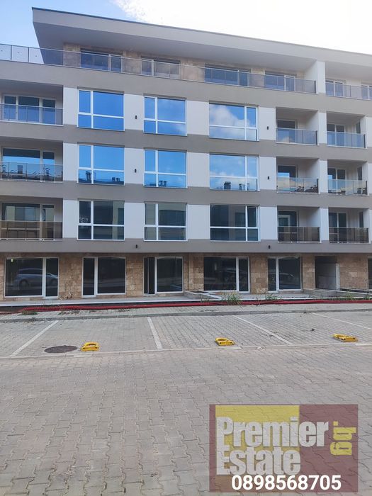 Продава се Двустаен апартамент в Пловдив, Западен - 77 кв.м за 1260 €/кв.м - Снимка #3