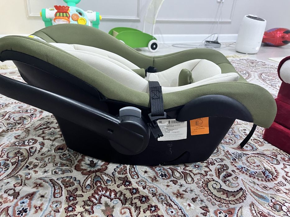 Продам автокресло