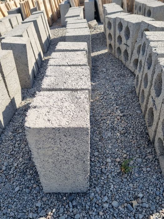 Шлакоблок сатылады 145 тенге Сайрам