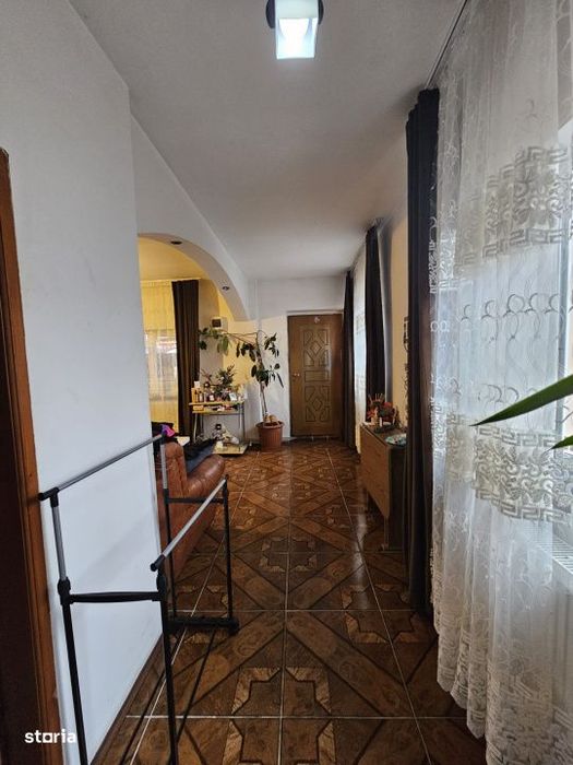 Casa parter, 90 mp utili, zona Brestei/Raului