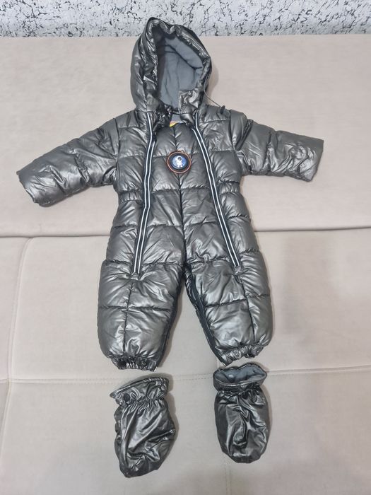 Продам детский зимний комбинезон