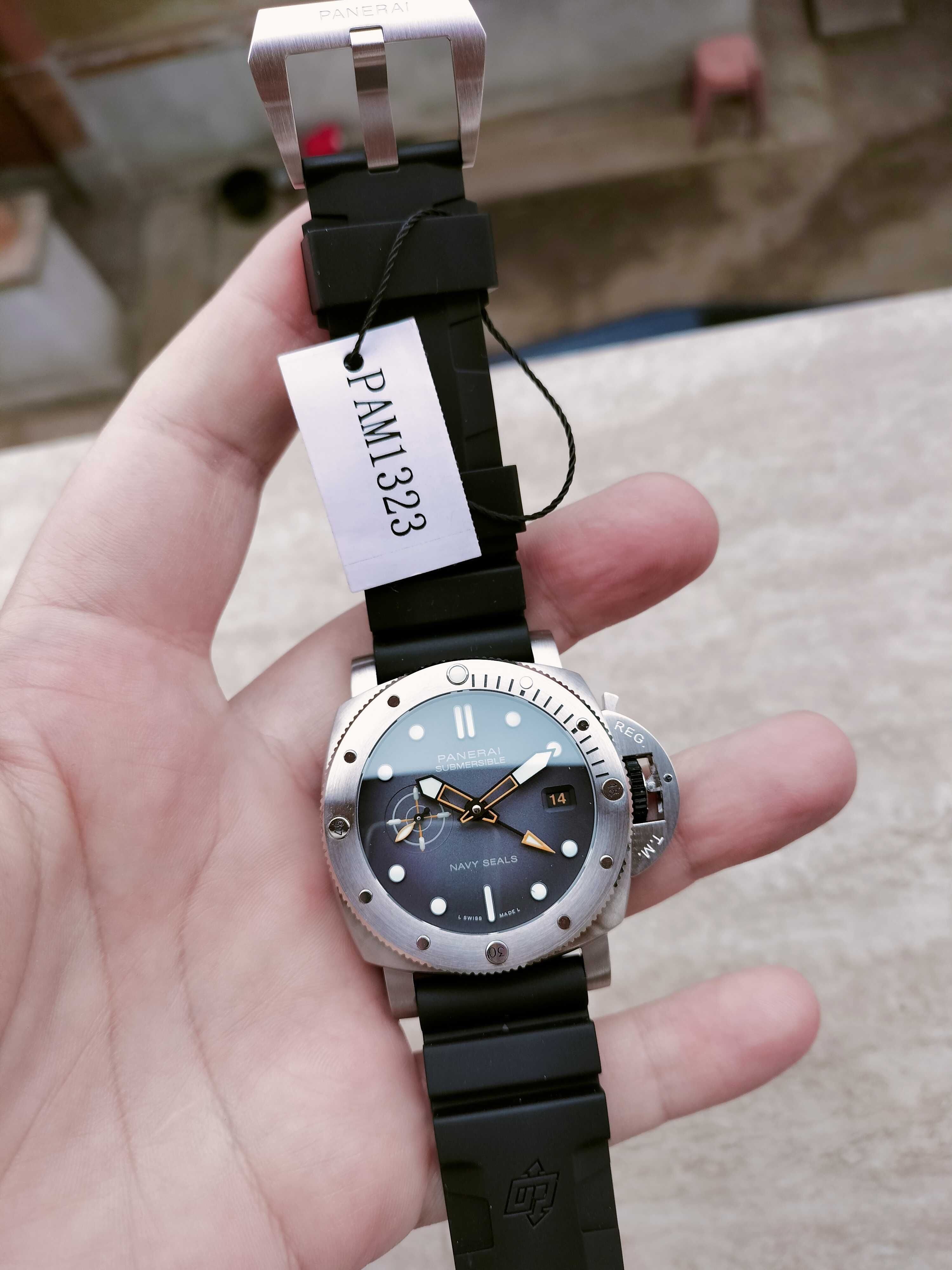 Panerai 44 mm Pam 1323 Submersible GMT Navy Seal VSF P900