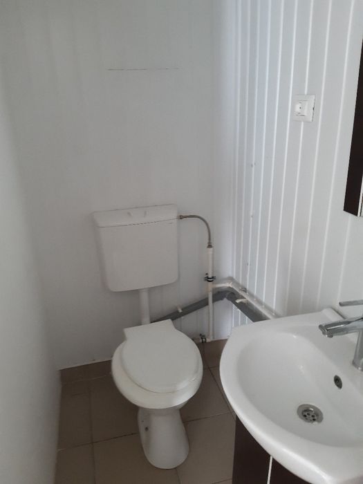 De închiriat spațiu proprietate Sid Vest mag General