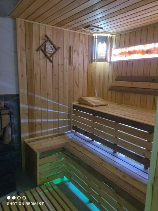 Dacha oq toshda joylashkan