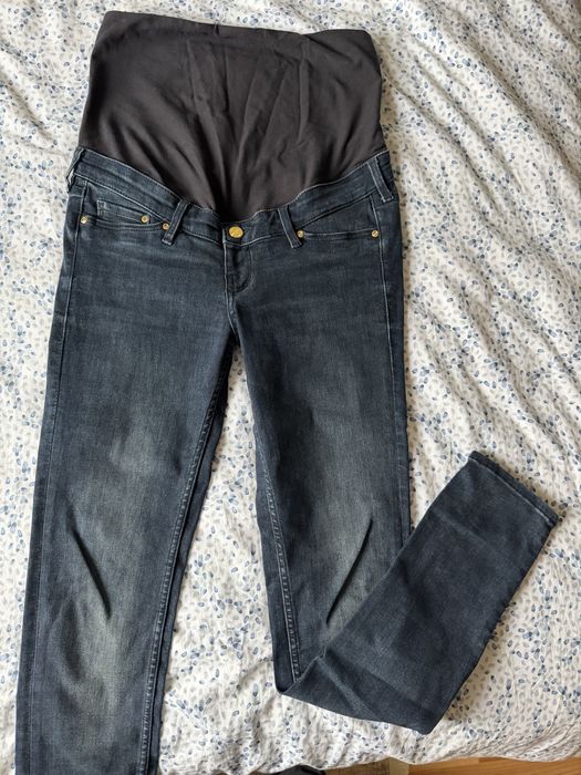 Дънки и дрехи за бременни