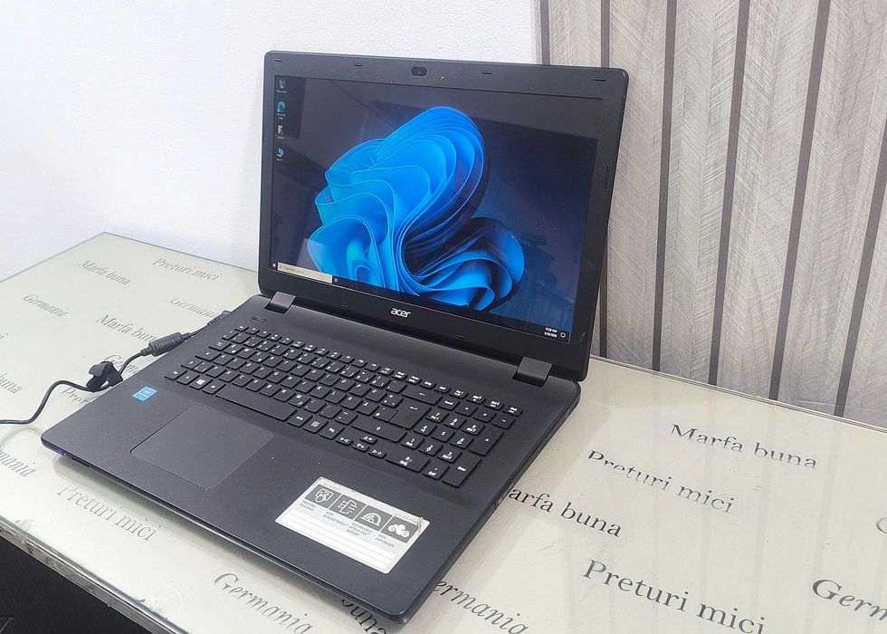 acer es1 - Laptopuri Acer la preț mic | OLX.ro