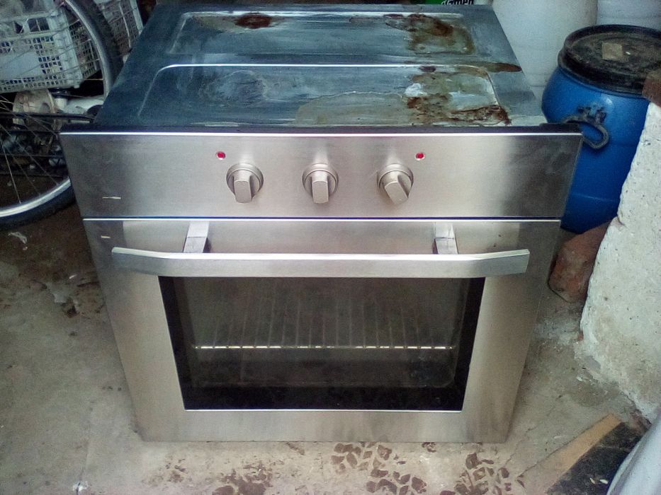 Продава фурна за вграждане