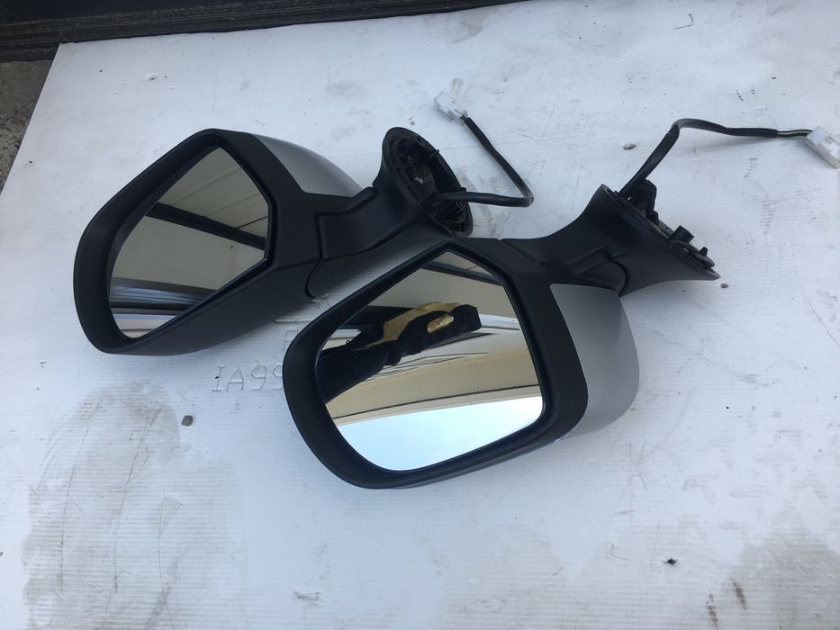 Oglinzi Electrice St/Dr Dacia Duster 1. 2010-2015. Volan stinga.