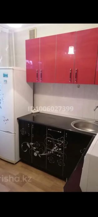 Продам кухонный гарнитур, в отличном состоянии