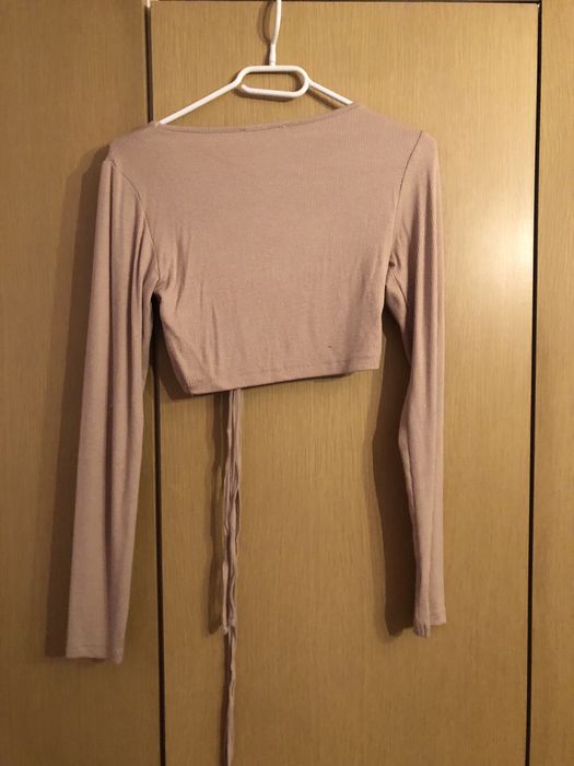 Bluza cu decolteu