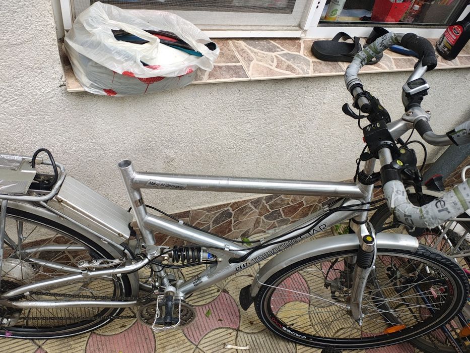 Biciclete de aluminiu la 250 lei buc și cu disc, și dinam în butuc