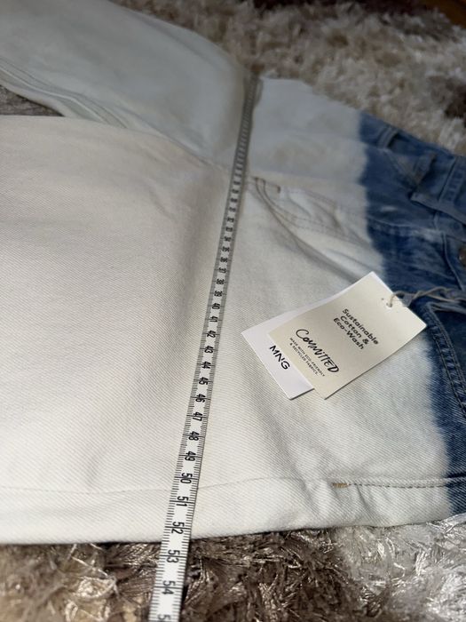 Blugi noi Mango alb cu albastru