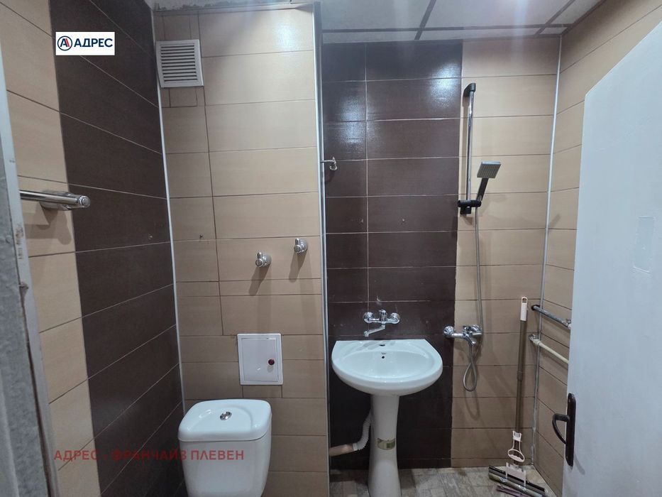 Продава се Двустаен апартамент в Враца, Дъбника - 65 кв.м за 667 €/кв.м - Снимка #4