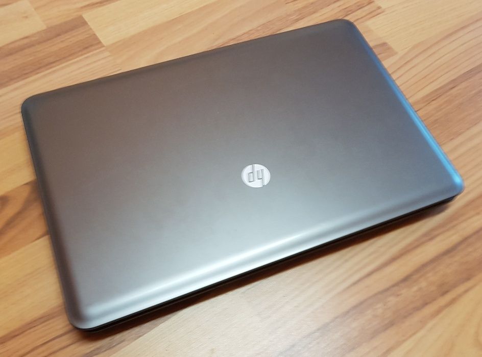 Dezmembrez laptop HP 655 palmrest bottom carcasa LVDS balamale etc.