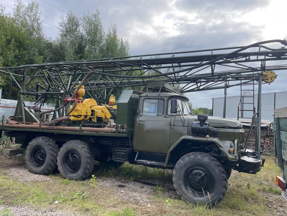 Буровая установка УРБ 2,5