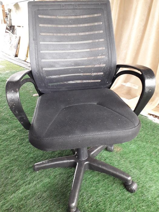 Стулья для кухни и .