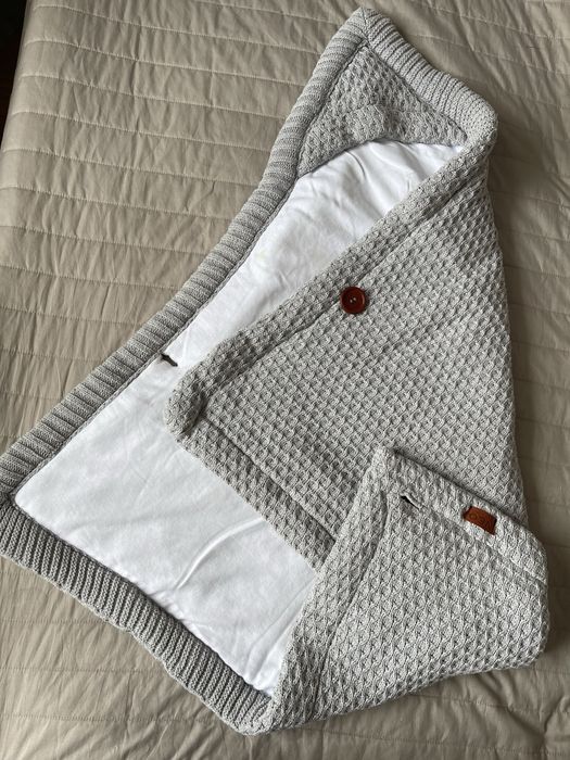 Пледик и комбенезон для новорожденных