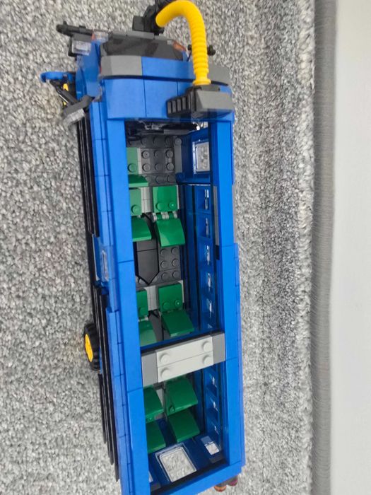 Lego fortnite battle bus