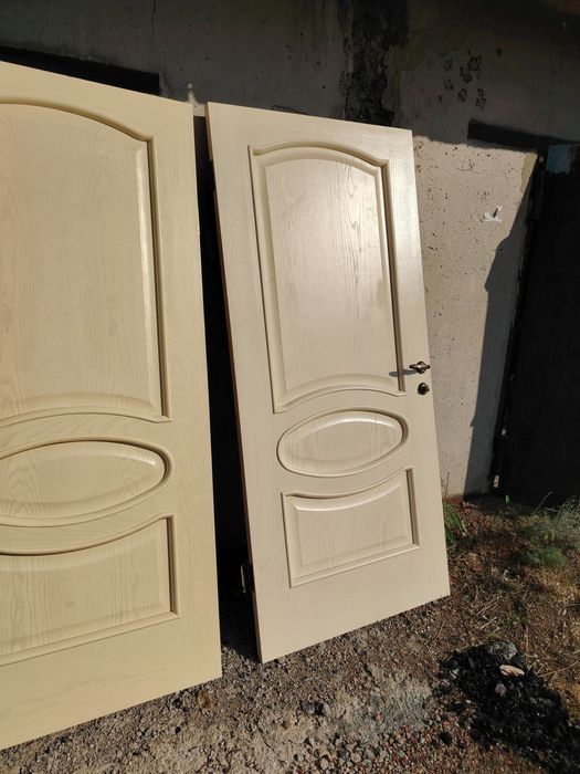 Двери межкомнатные.