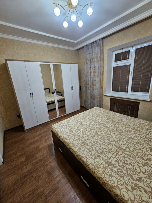 Девушка для совместного проживания