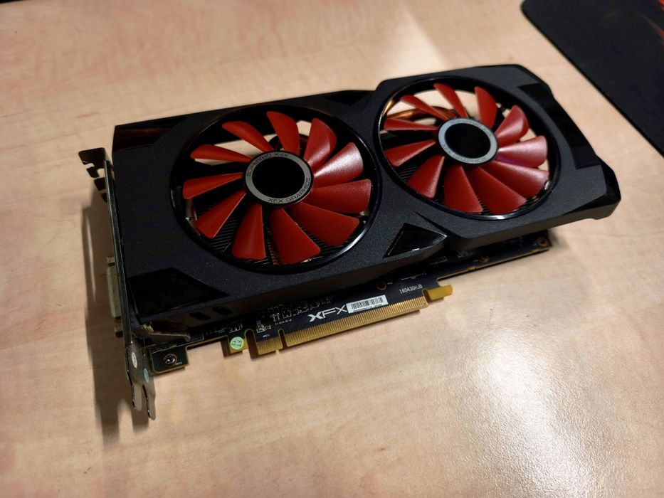 Placa video XFX RX 570 8GB