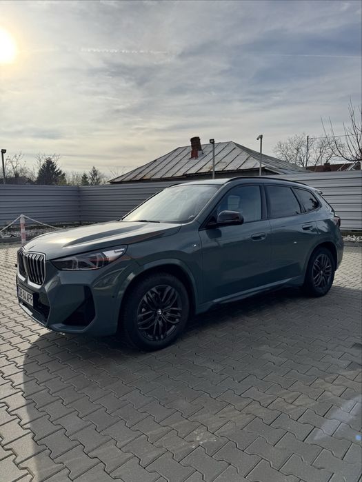 BMW X1 23i xdrive mildhybrid