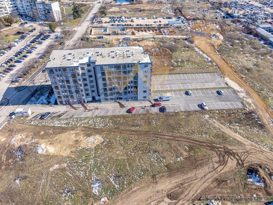 Две Паркоместа в Варна-Владислав Варненчик