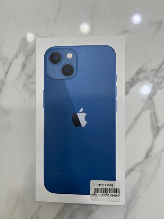 Iphone 13 синий цвет