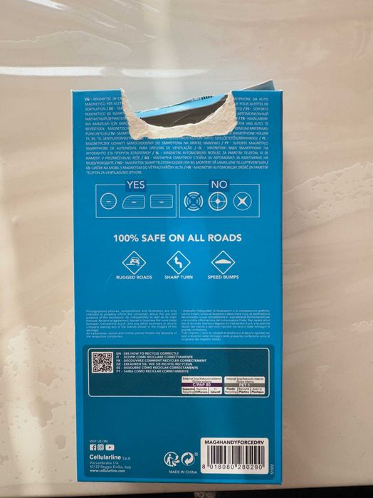 Стойка за телефон в кола с магнит Celluarline Drive