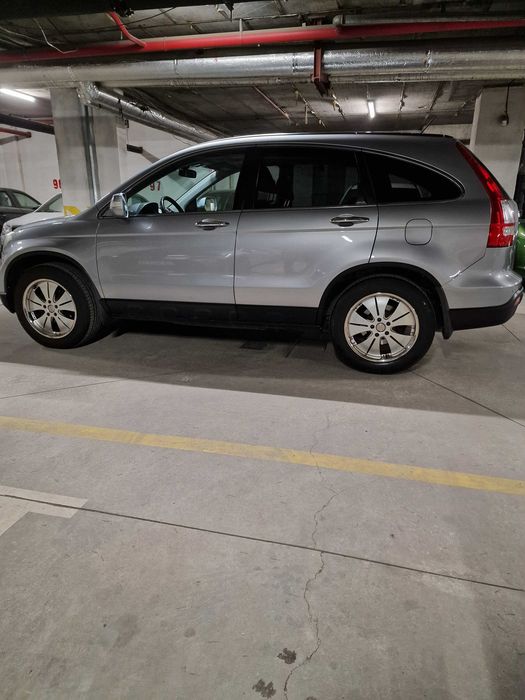 Honda CRV 2.0 petrol 4x4 automatic