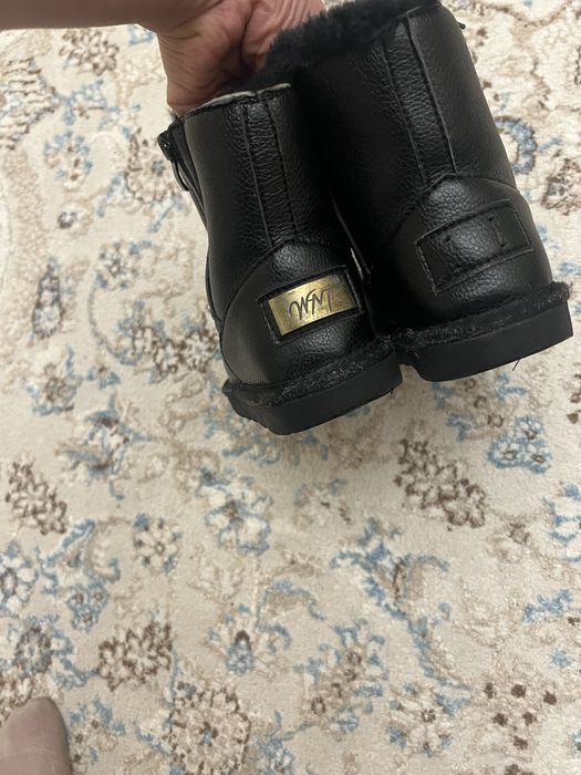 детские  сапоги    зимние  уги