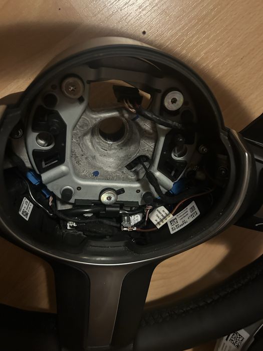 Incalzire vibratii distronic Volan Bmw f10 f11 f01 f02 f06 f07 F12