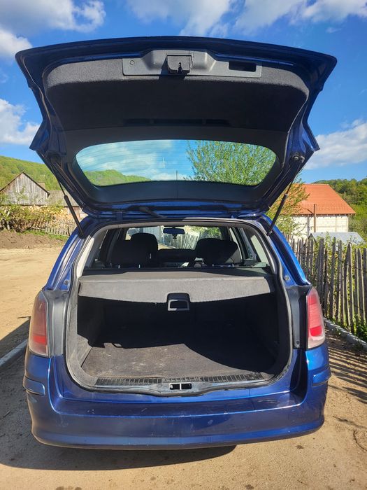 Opel Astra 1.3 CDTI 2006 economica, functionala.