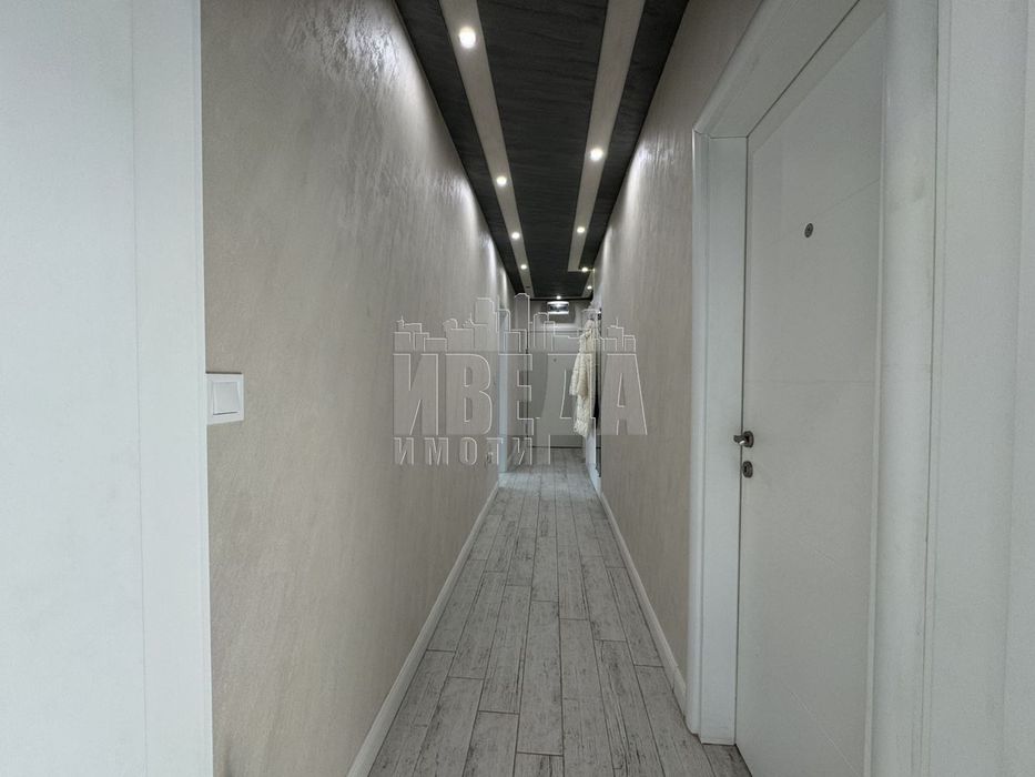 3-стаен в Варна-Цветен площ 110 кв.м