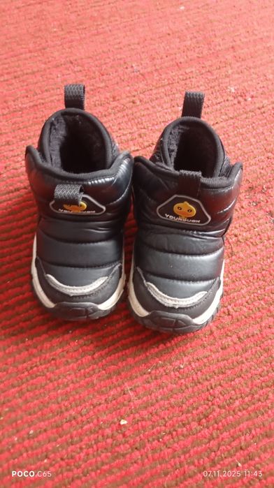 5 пар обуви для мальчика