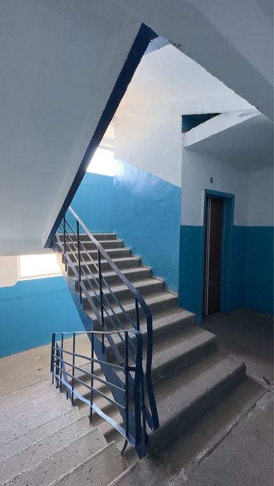 Продается 2 х комнатная квартира улучшенной планировки