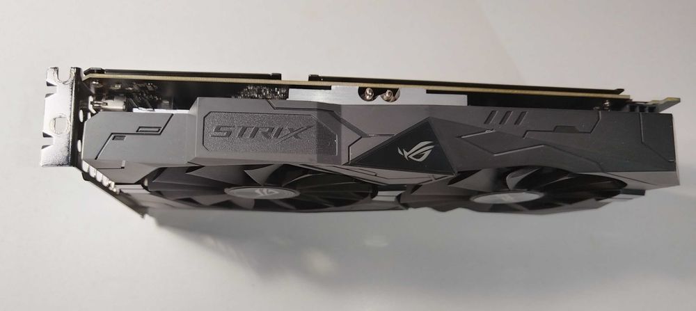 GTX 1050 2gb Asus видеокарта