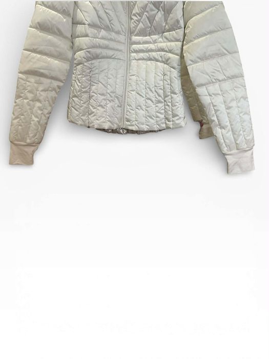 Пролетно дамско яке Guess