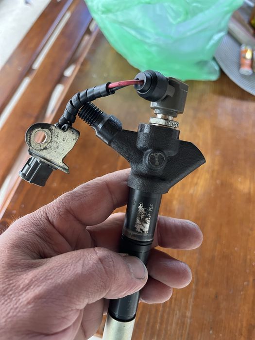 Дюзи Лексус is220 проверени