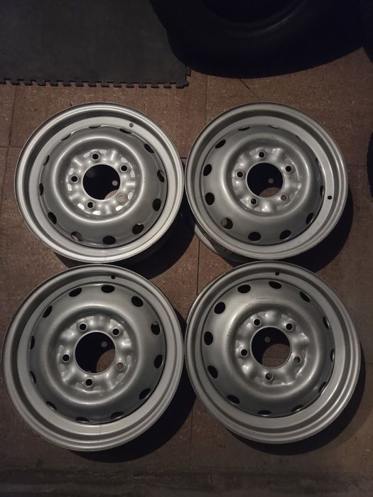 Продам диски оригинал.