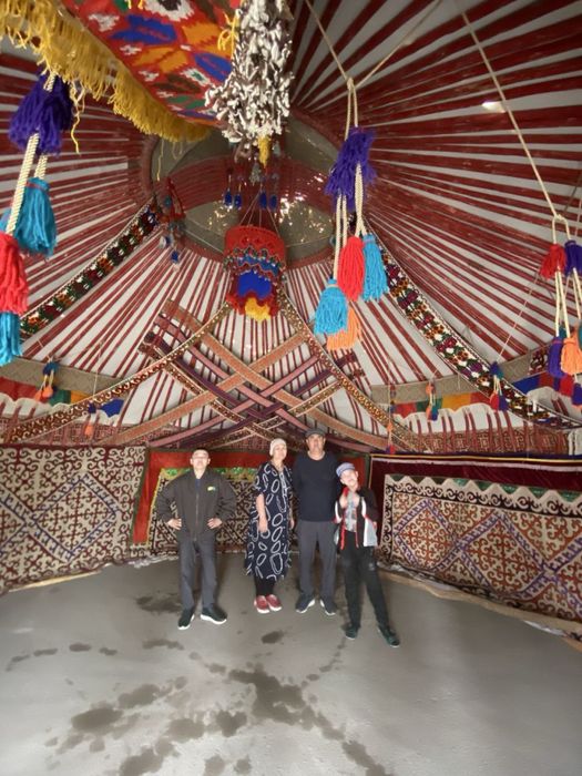 Киіз үй сарыағаш каласында